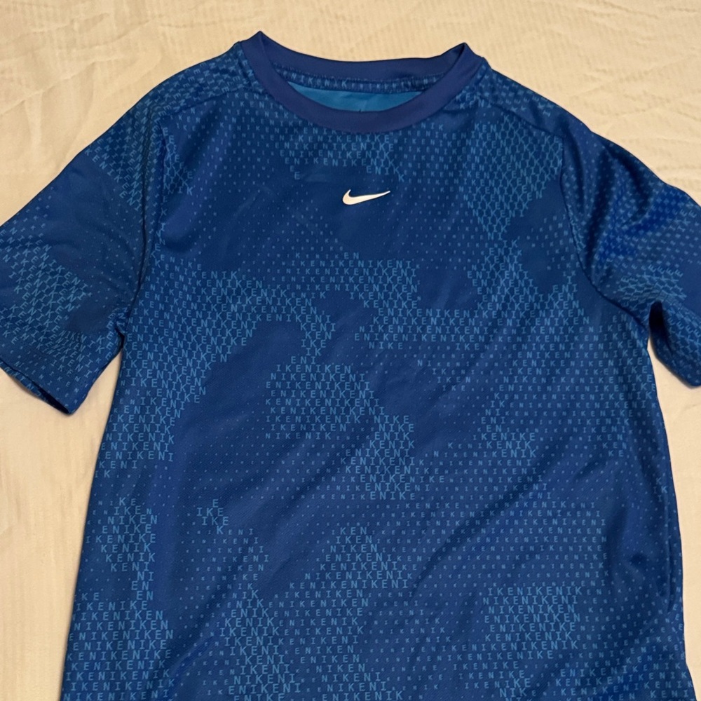 Nike Dri-FIT Blue Patterned Tee